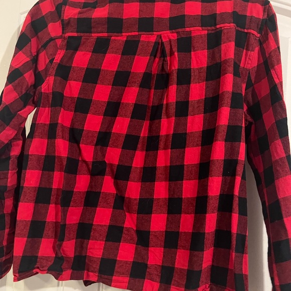 Woman’s top size large buffalo plaid - Picture 4 of 4